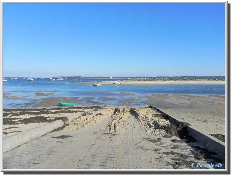 Village de L'Herbe sur le Bassin d'Arcachon.