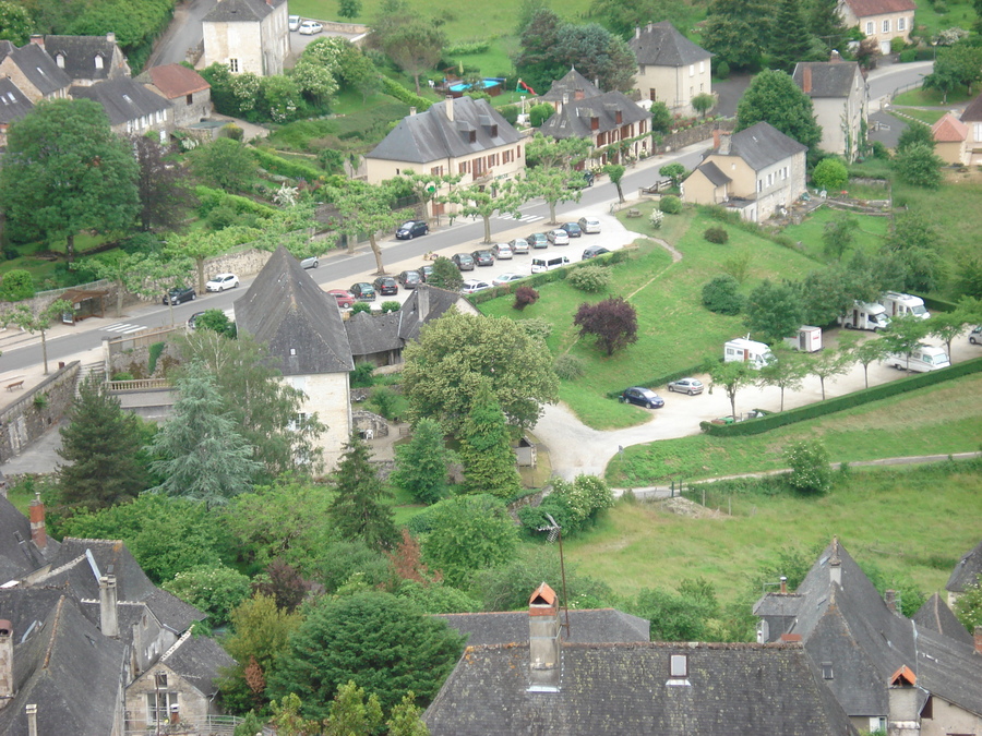 LE  BEAU  VILLAGE  DE   TURENNE   DANS  LE  LOT