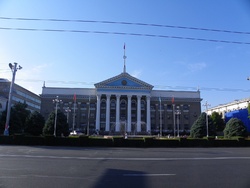 Bichkek - Place de la Ville