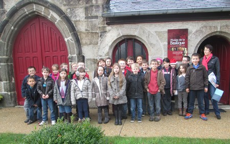 Visite des crèches de Noël au Folgoët