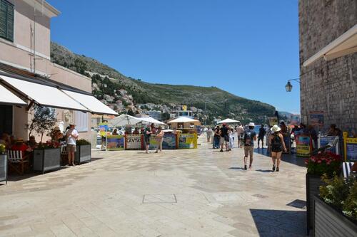 Traversée de la vieille ville de Dubrovnik 