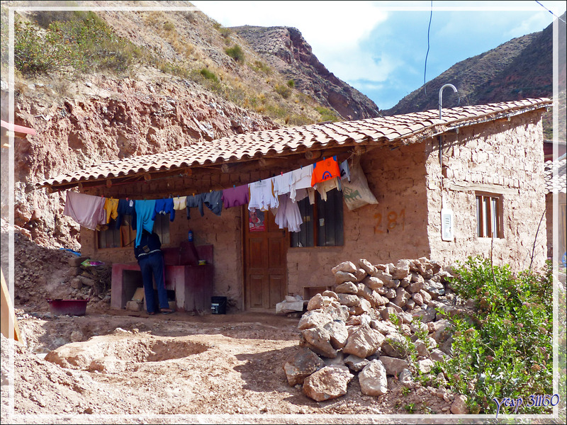 Terminus de la longue descente vers la vallée du Rio Urubamba - Tarabamba - Pérou