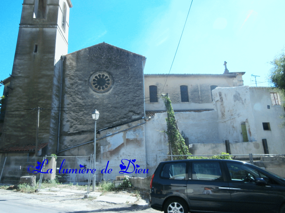 Cuges les pins : église Saint Antoine de Padoue