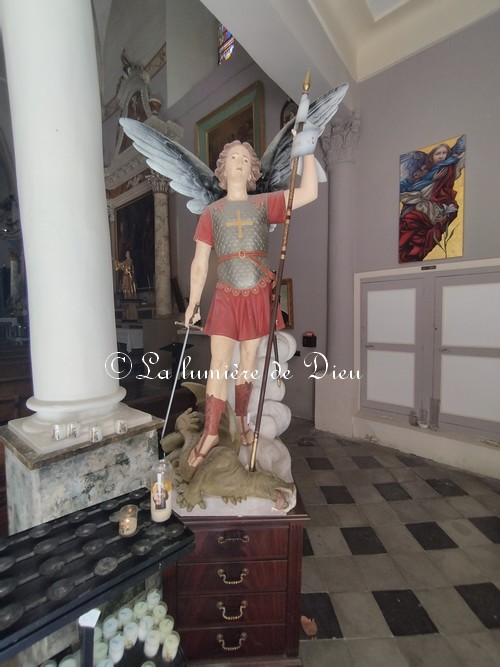 Bargemon, l'église Saint Étienne