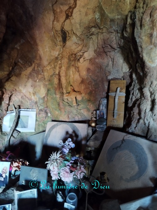 Saint Raphaël, la grotte saint Honorat (Sainte Baume)