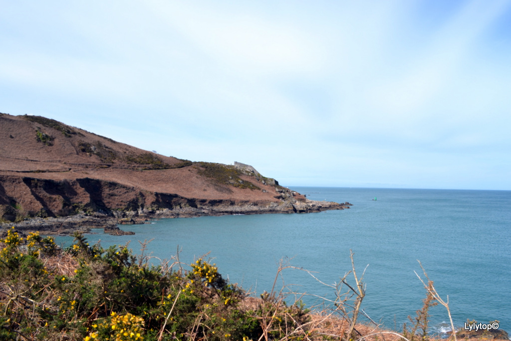 De la baie de Quervière à Omonville-La-Rogue.