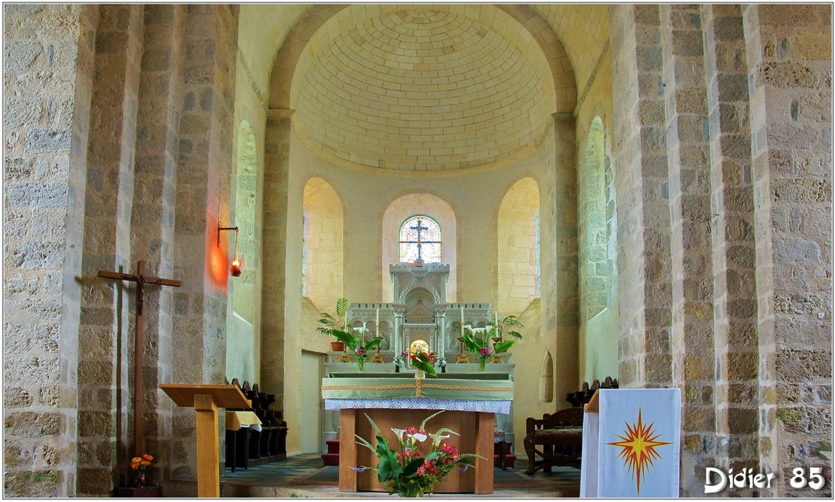 (85) Vendée - La Chaize-Giraud (1) - Eglise du XII° siècle