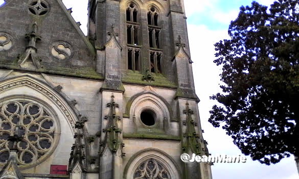 L'église Saint-Vincent de Podensac(Gironde)un magnifique èdifice