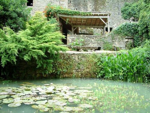 Castelmoron d’Albret, la plus petite commune de France ...