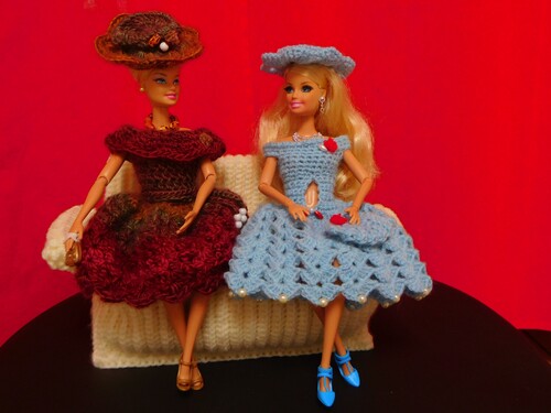Canapé 2 places au crochet pour Barbie