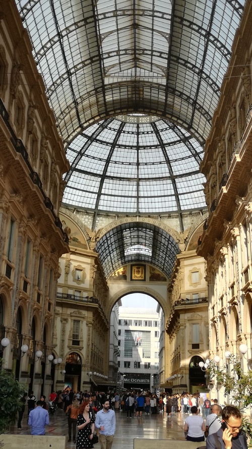 Nous voilà dans la Gallerie...Milan (3)