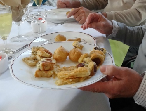 Le repas offert aux Ainés par la Municipalité de Châtillon sur Seine...