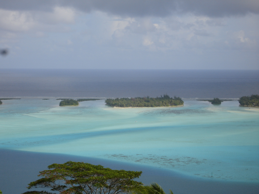 LA POLYNESIE  ILE DE BORA BORA  AVRIL  2006