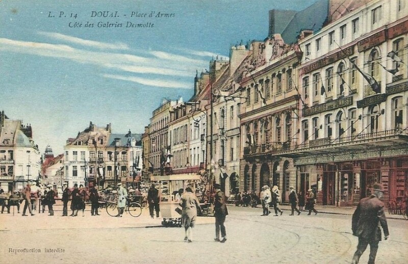  Douai : Place d’Armes