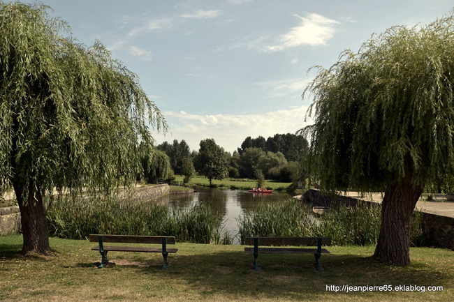 2015.08.12 Arçais, Le Vanneau (Marais Poitevin) dans les Deux Sèvres