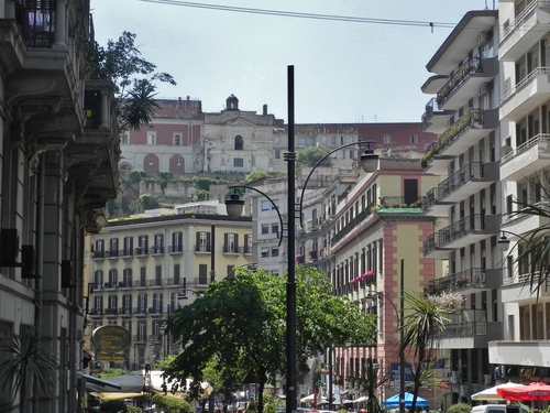 Naples, autour de la Place du Plébiçite (photos)