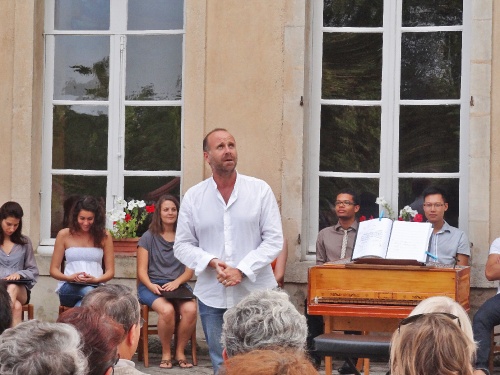 Un magnifique concert de "la Semaine Musicale de Saint Vorles" au château Marmont de Châtillon sur Seine...