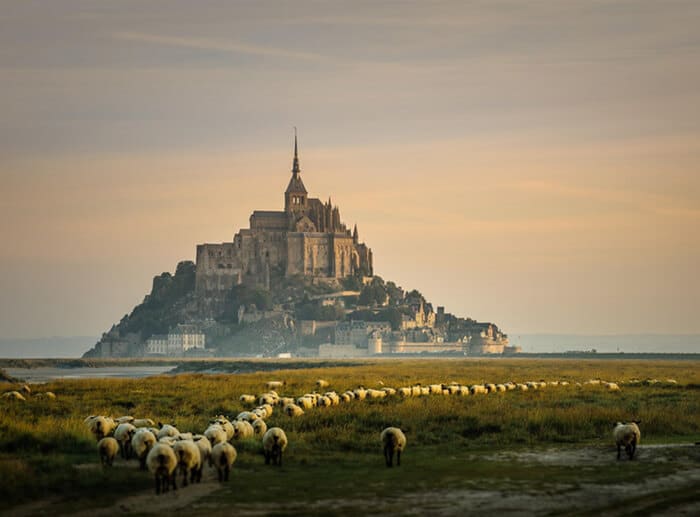 23 châteaux les plus beaux et magnifiques au monde