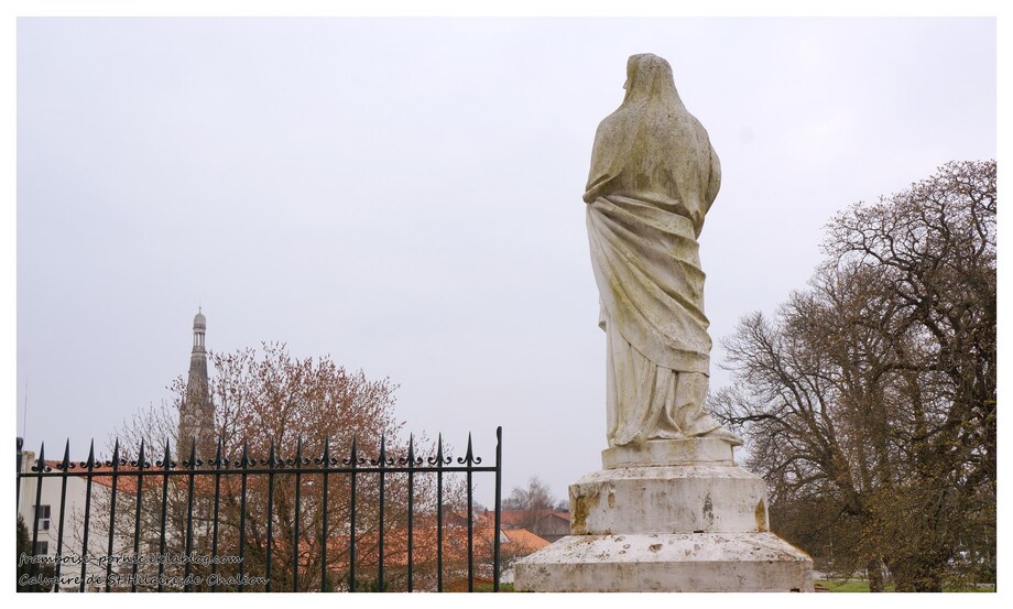 Le calvaire de Saint Hilaire de Chaléons