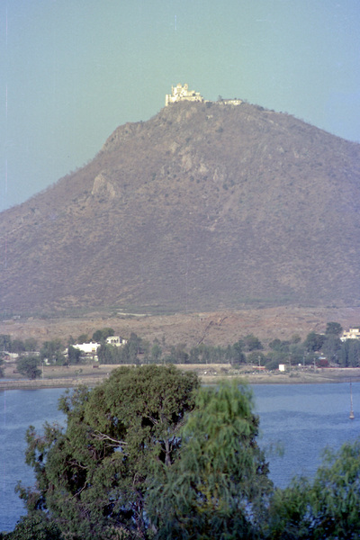 5 mars 1992 : Au bord du lac Pichola