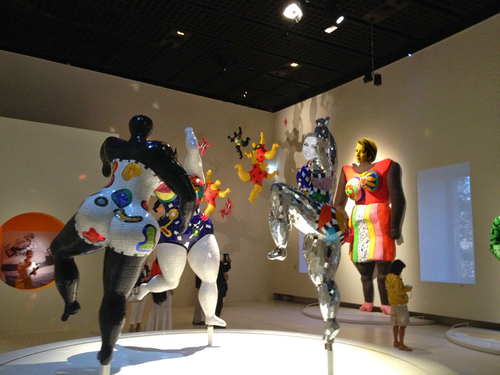 Niki de Saint Phalle/Art contemporain/sculptures/Nanas,