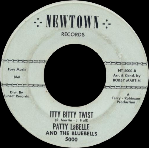 The Bluebelles Featuring Patti La Belle : Album " Sweethearts Of The Apollo " Newton Records 631 [ US ]