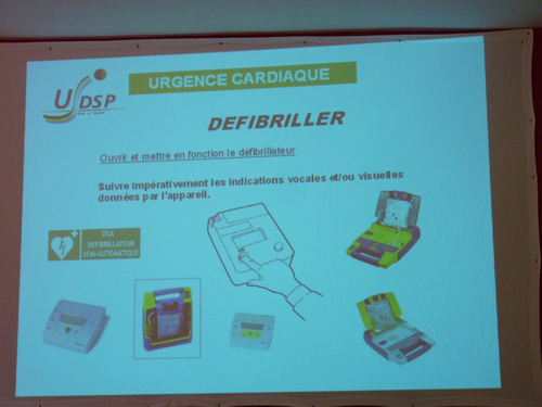 Formation défibrillateurs très suivie - 31 août 2013