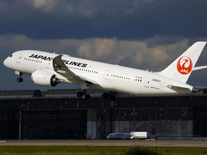 Histoire d'ovni : le vol 1628 de la Japan Airlines.