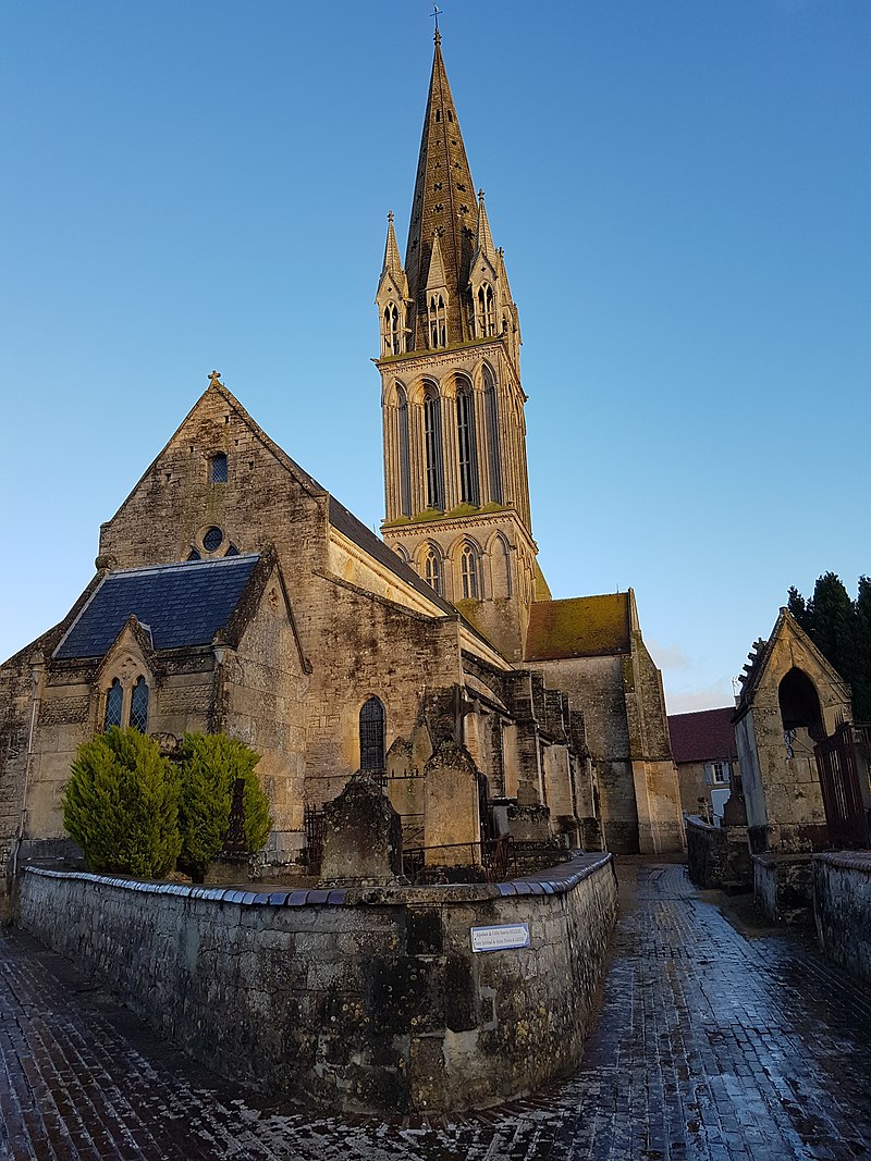 Église Saint-Martin de Langrune-sur-Mer - 2018.jpg