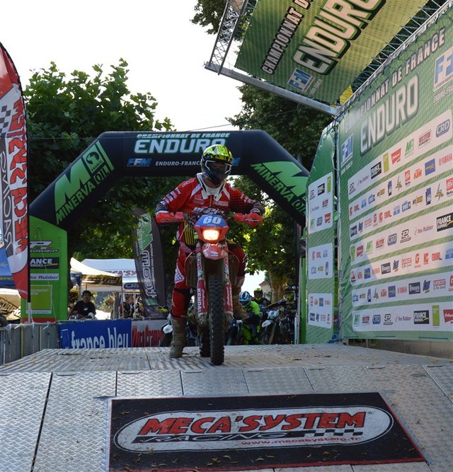 Blog de sylviebernard-art-bouteville : sylviebernard-art-bouteville, CHAMPIONNAT DE FRANCE ENDURO VILLEBRET 2014