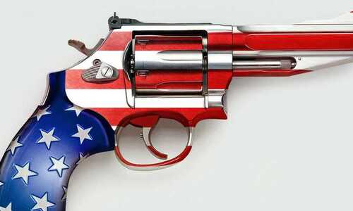 GUN_CONTROL_weapon_politics_anarchy_protest_political_weapons_guns_usa_flag_2000x1000