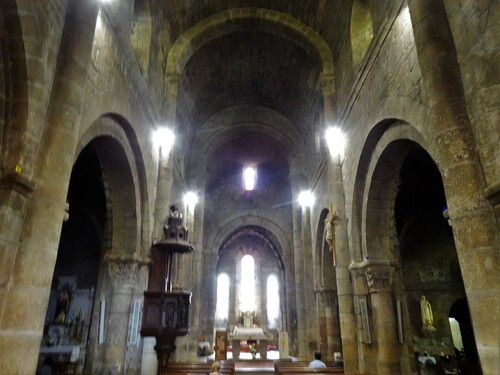 Eglise Zaint Zervais et Zaint Protais à Langogne en Haute-Loire (photos)