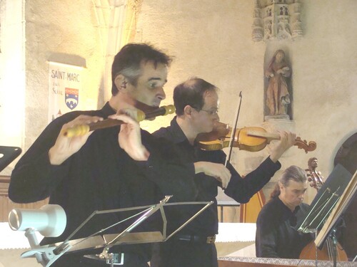 Un très beau concert dans l'Eglise de Saint Marc sur Seine...
