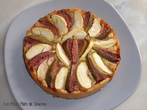 Tarte figues, pomme et fruits secs 