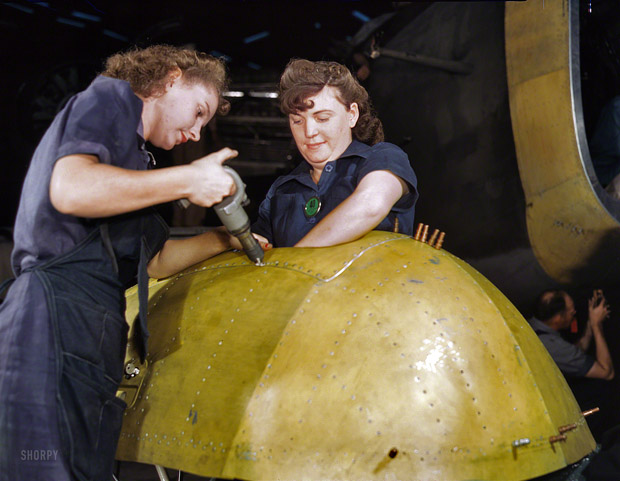 decouvrez-des-photographies-extraordinaires-de-la-seconde-guerre-mondiale-en-couleurs3