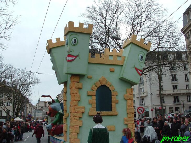 Ce dimanche 2 Mars 2014 : C'était « Voyage, voyage » au traditionnel carnaval de Limoges 
