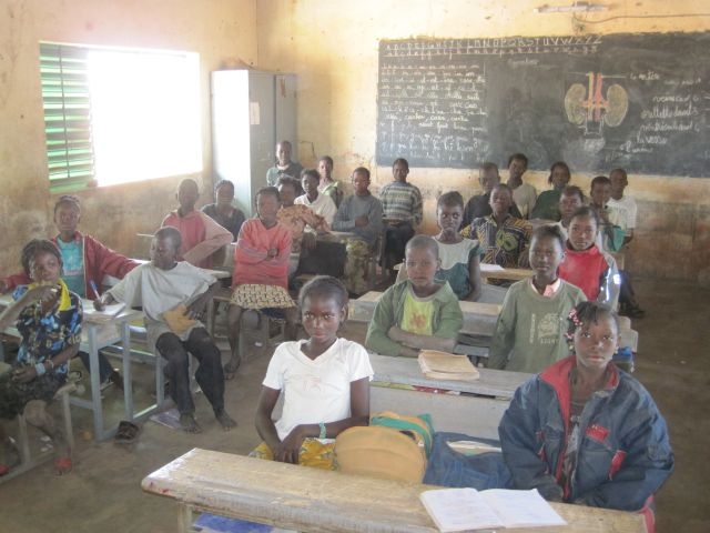 Burkina Bomborokuy Une classe de l'école A