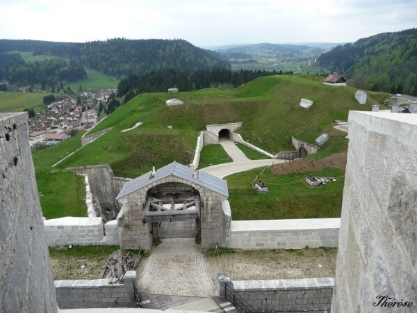 Chateau-de-Joux--44-.JPG