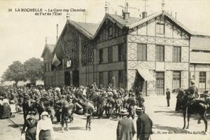 LA ROCHELLE - LA GARE DES CHEMINS DE FER DE L'ETAT - BERGEVIN 14 - 1917