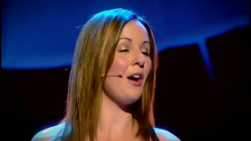 CELTIC WOMEN - Orinocco,  Enya  (Spectacles remarquables)