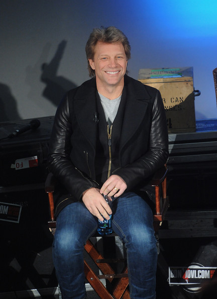 Bonjovi inside OUT documentaire officiel du 27 novembre 2012