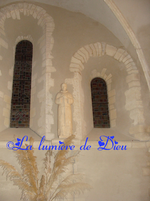 Colleville sur mer : église ND de l'Assomption