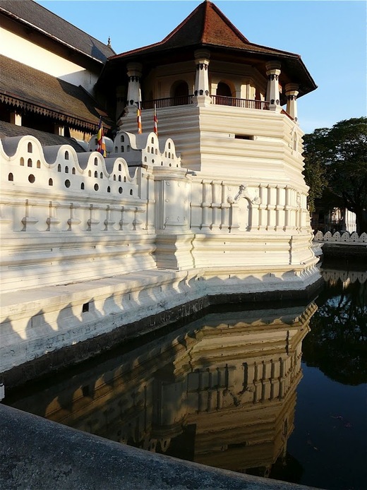 le temple de la dent de Bouddha à Kandy