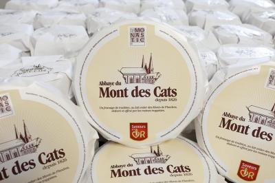 FROMAGES DE NOS REGIONS LE MONT-DE-CATS