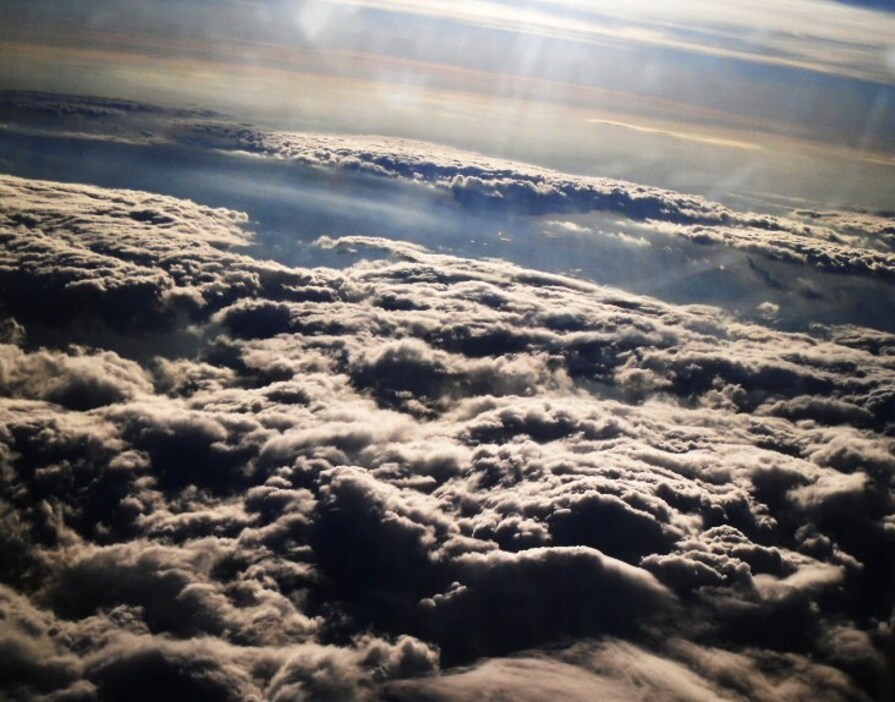 Au-dessus des nuages