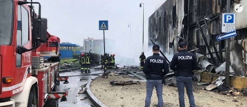  Huit morts dans un crash d’un petit avion près de Milan, dont un milliardaire roumain
