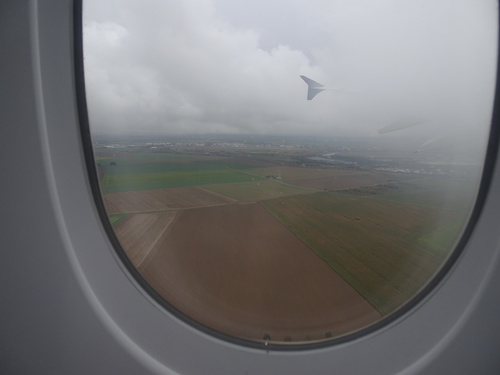 En avion, de Paris à Téhéran (et retour) via Doha