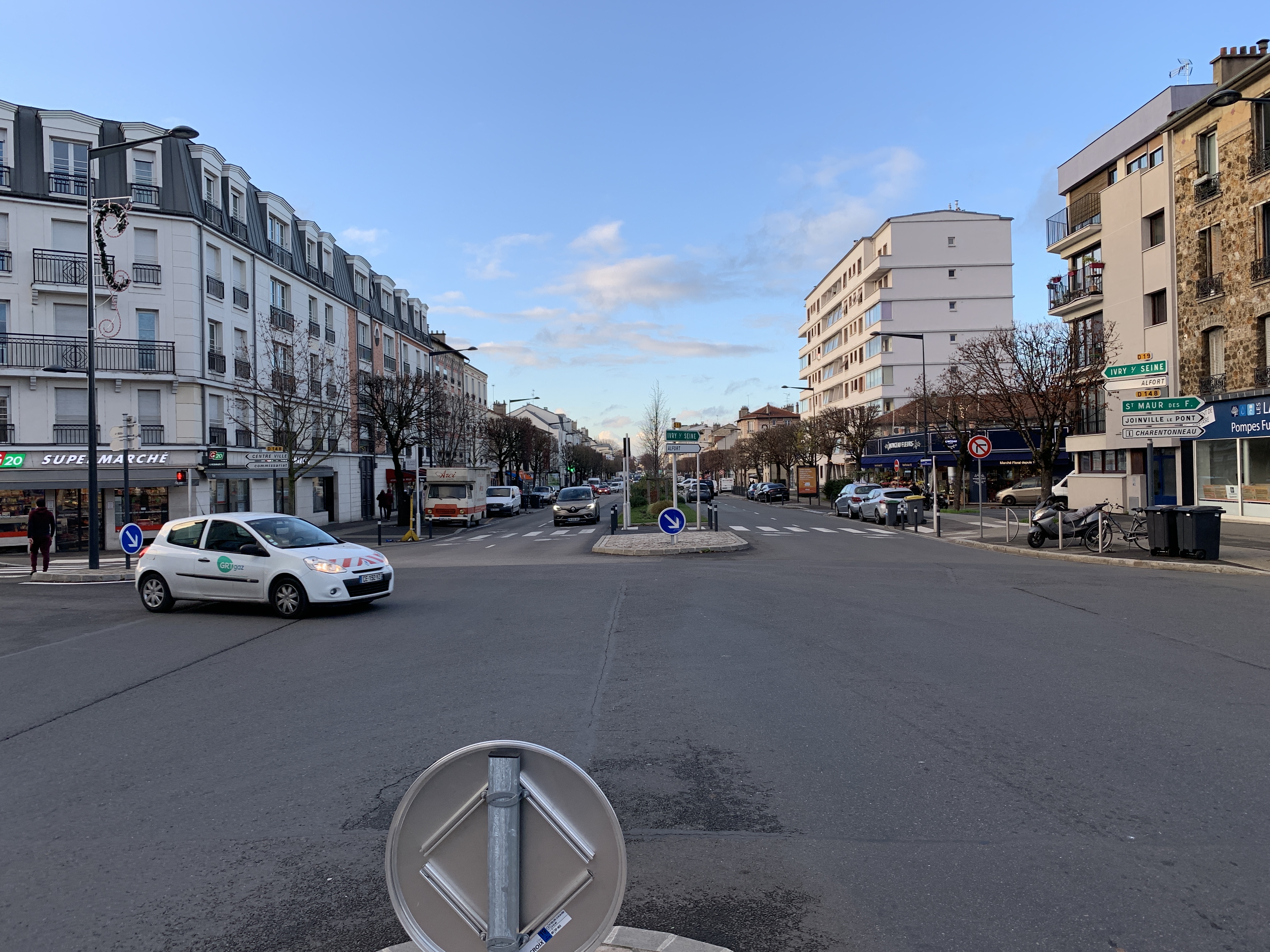 Fichier:Avenue Général Leclerc - Maisons-Alfort (FR94) - 2020-12-17 - 1.jpg  — Wikipédia