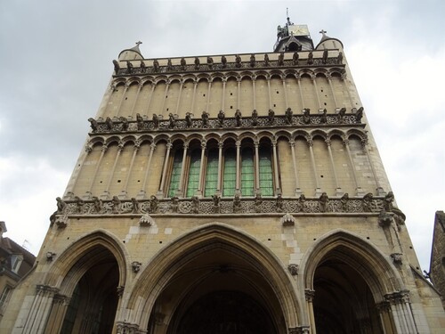 Dijon: autour de l'Eglise Notre-Dame et de sa chouette (photos)