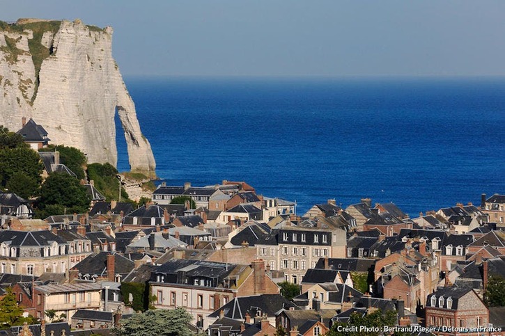 Étretat vue des hauteurs